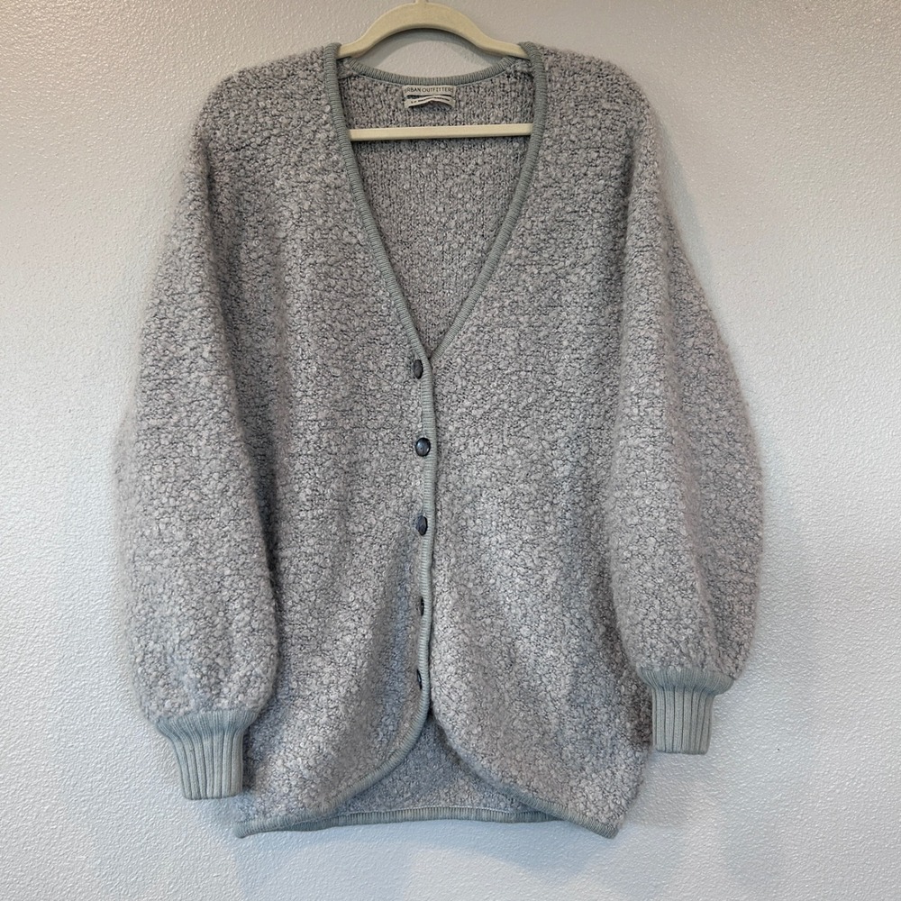 Urban Outfitters Gray‎ Boucle Wool Blend Oversized Cardigan Sweater Small